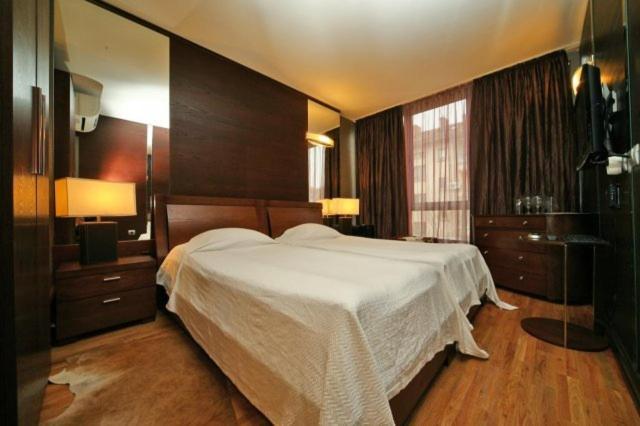 Hotel Akre Kavarna Dış mekan fotoğraf