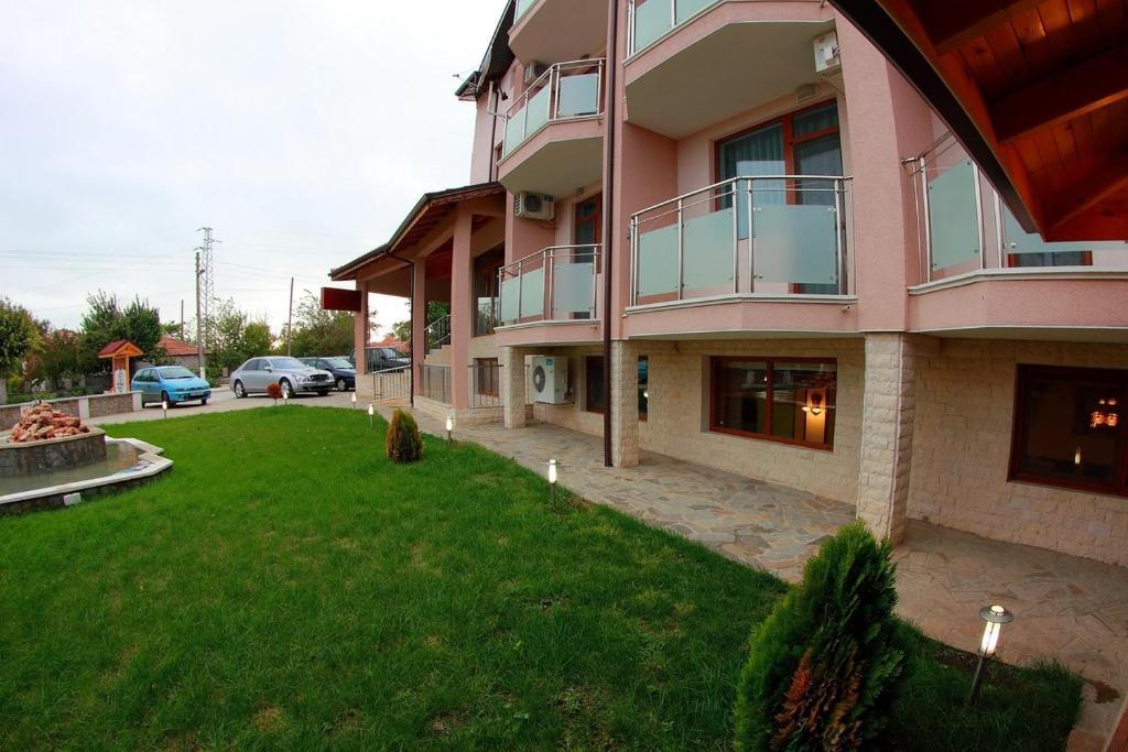 Hotel Akre Kavarna Dış mekan fotoğraf